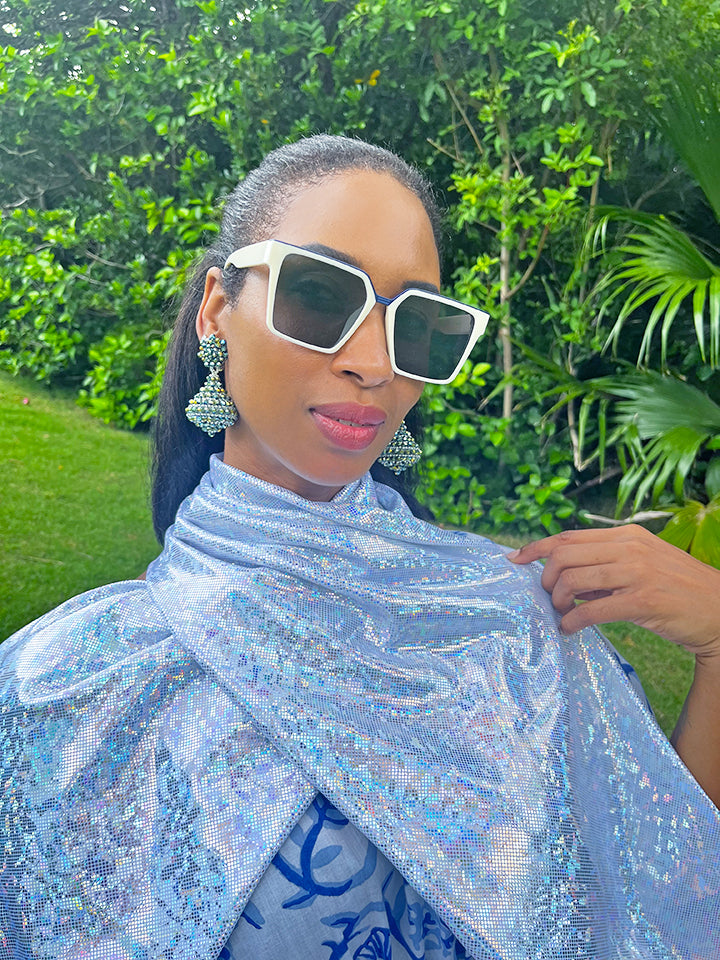 Moonstone – White Iridescent Scarf